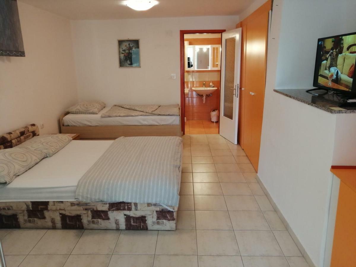Superior, Vorgesetzter Apartments Palma 2 Badezimmer, Sandy Beach Sea View Crikvenica Exteriér fotografie